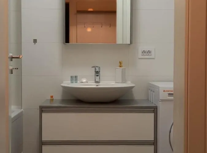 Bright&cozy Coresi Apartment Brașov